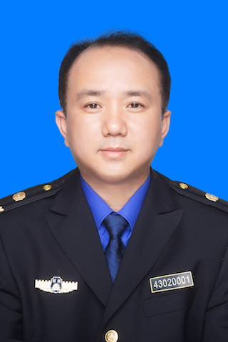 領(lǐng)導(dǎo)照片.jpg